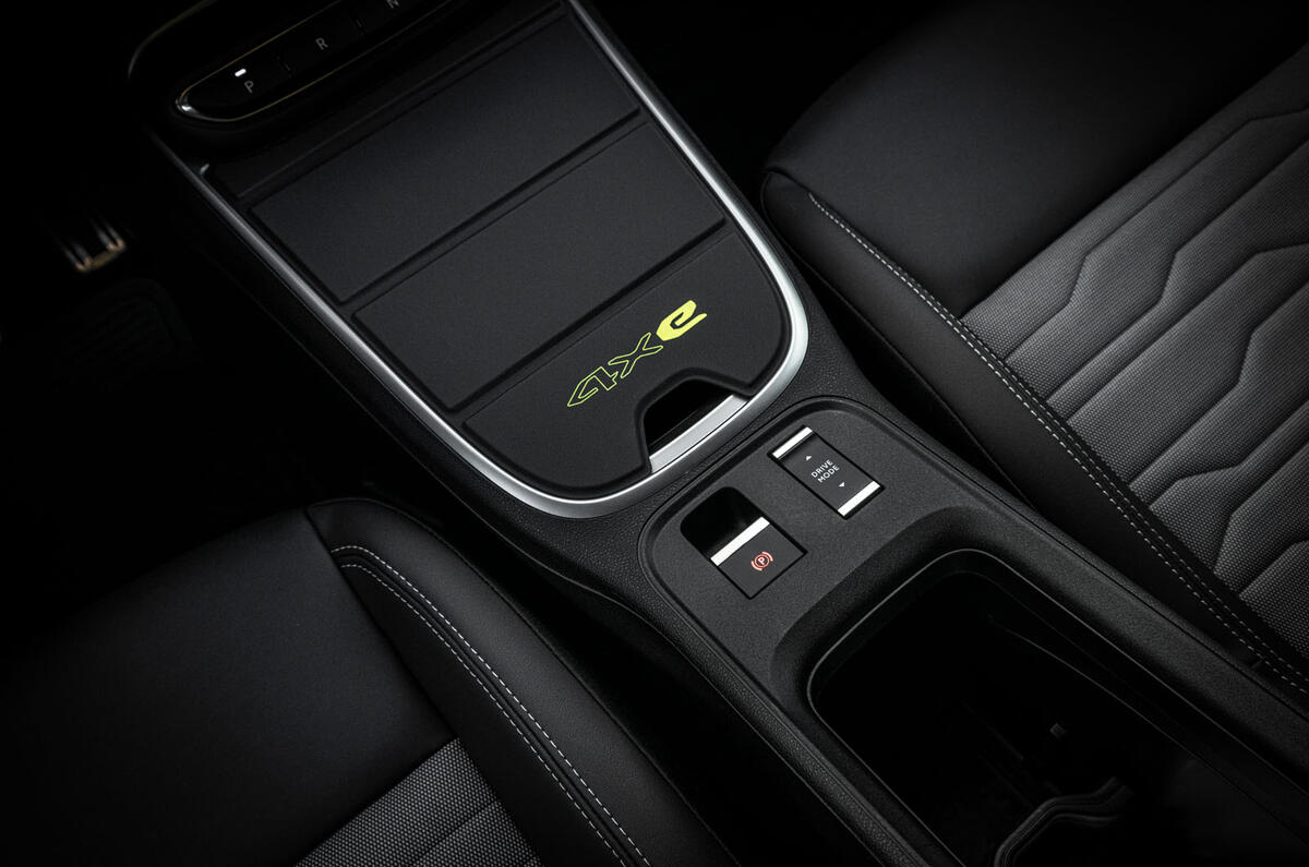 Jeep Avenger 4xe 2025 Review centre console detail 29